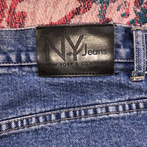 90s Vintage NY and Company Bootleg Flare 100% Cotton Jeans size 14 - Picture 4 of 8